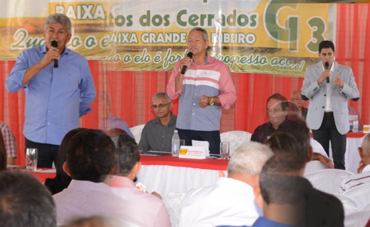 Baixa Grande do Ribeiro sedia encontro dos municípios do G13