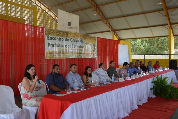 Baixa Grande do Ribeiro sedia encontro dos municípios do G13