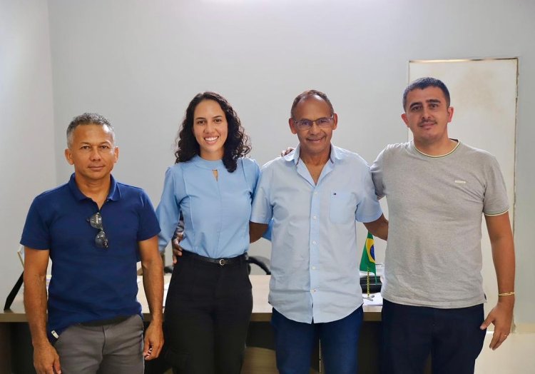 A equipe da Secretaria Municipal de Saúde apresentou a planilha de pagamento do Incentivo da Saúde Bucal ao governo municipal.