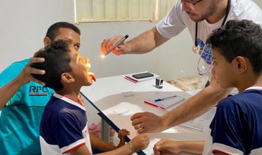 A Secretaria Municipal de Saúde de Baixa Grande do Ribeiro cumpriu mais uma importante missão hoje, levando atendimento médico e consultas de enfermagem até a remota localidade de Riozinho, situada na zona rural do nosso querido município.