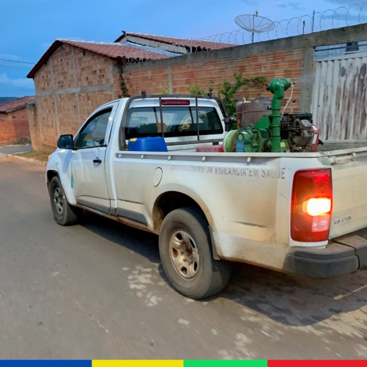 Secretaria Municipal de Saúde utiliza carro fumacê para combater a dengue em Baixa Grande do Ribeiro