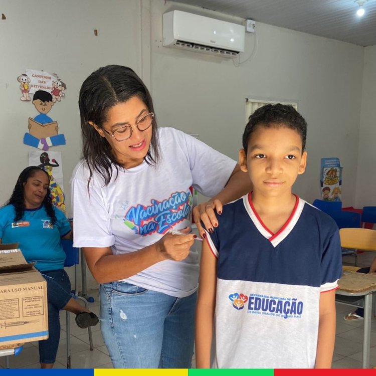 Campanha de Vacinação na Escola, atende nesta Terça - Feira 16\04 a Unidade Escolar  Felipe José da Silva, Povoado Formosa.