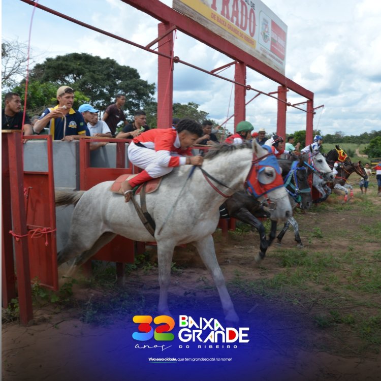 Baixa Grande do Ribeiro comemora seus 32 ano de emancipação Política com Corrida de Prado que é uma tradição no município