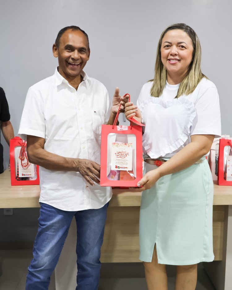 Homenagem Especial pelo Dia das Mães às Colaboradoras