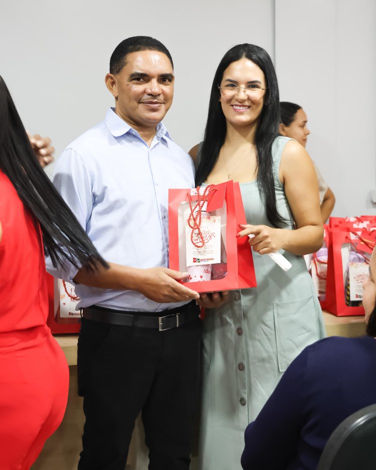 Homenagem Especial pelo Dia das Mães às Colaboradoras